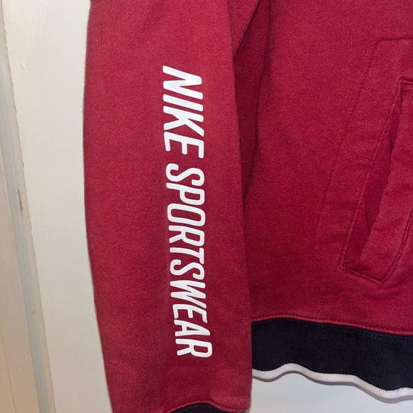 Nike Quarter-zip Sweatshirt - Picture 3 of 4